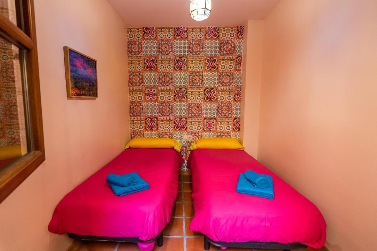 Tuguest Aljibe Del Rey Apartment - Free Parking Granada Exterior photo